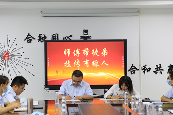 服務(wù)職工從“心”出發(fā)配圖.jpg